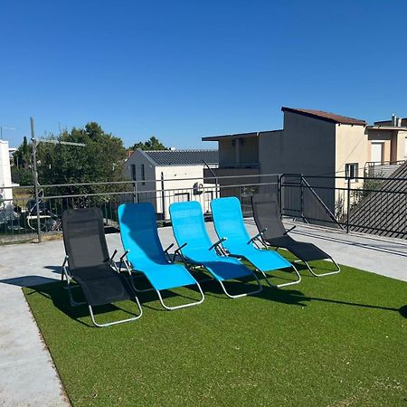 Holiday House Lara Стариград-Пакленица Екстериор снимка