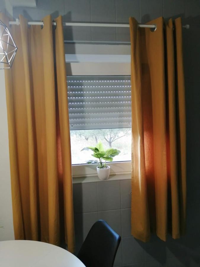 Holiday House Lara Стариград-Пакленица Екстериор снимка