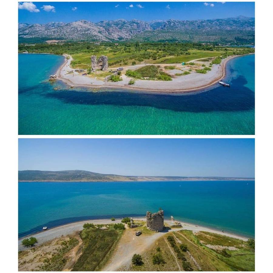 Holiday House Lara Стариград-Пакленица Екстериор снимка